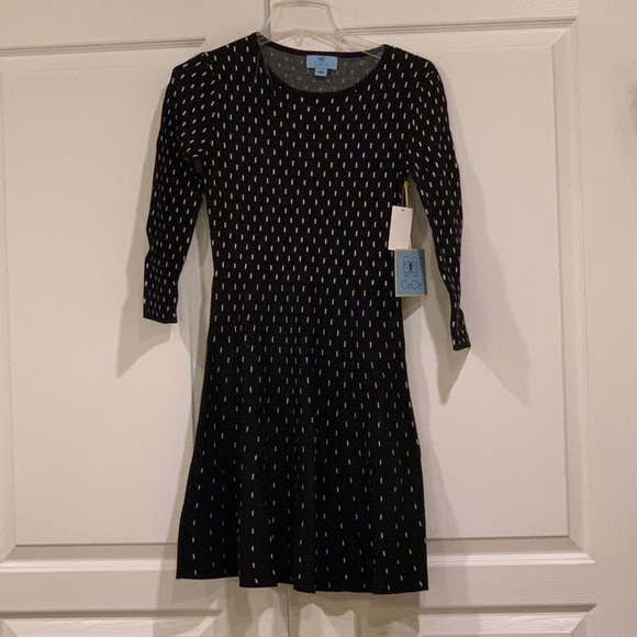 NWT CeCe Black and White Sweater Dress size XS - Picture 1 of 4